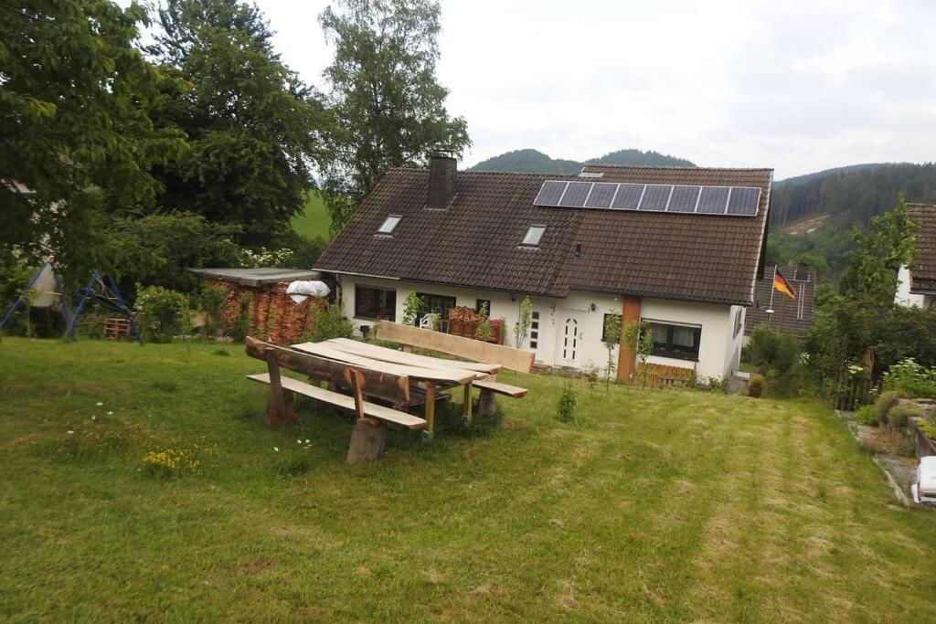 Apartamento Bergblick Medebach Exterior foto